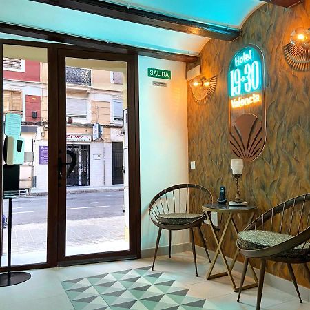 Hotel 19-30 فالنسيا المظهر الخارجي الصورة