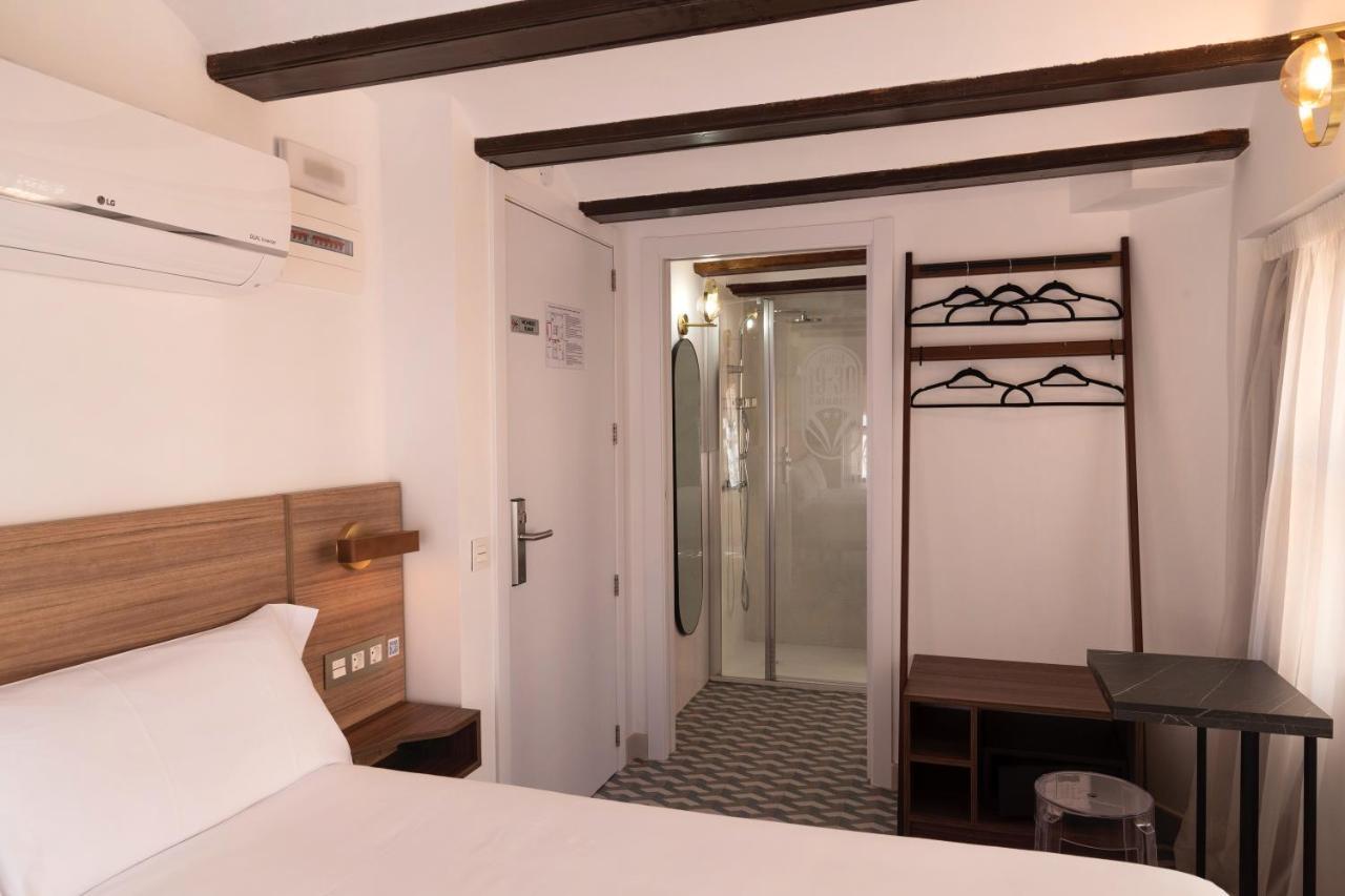 Hotel 19-30 فالنسيا المظهر الخارجي الصورة