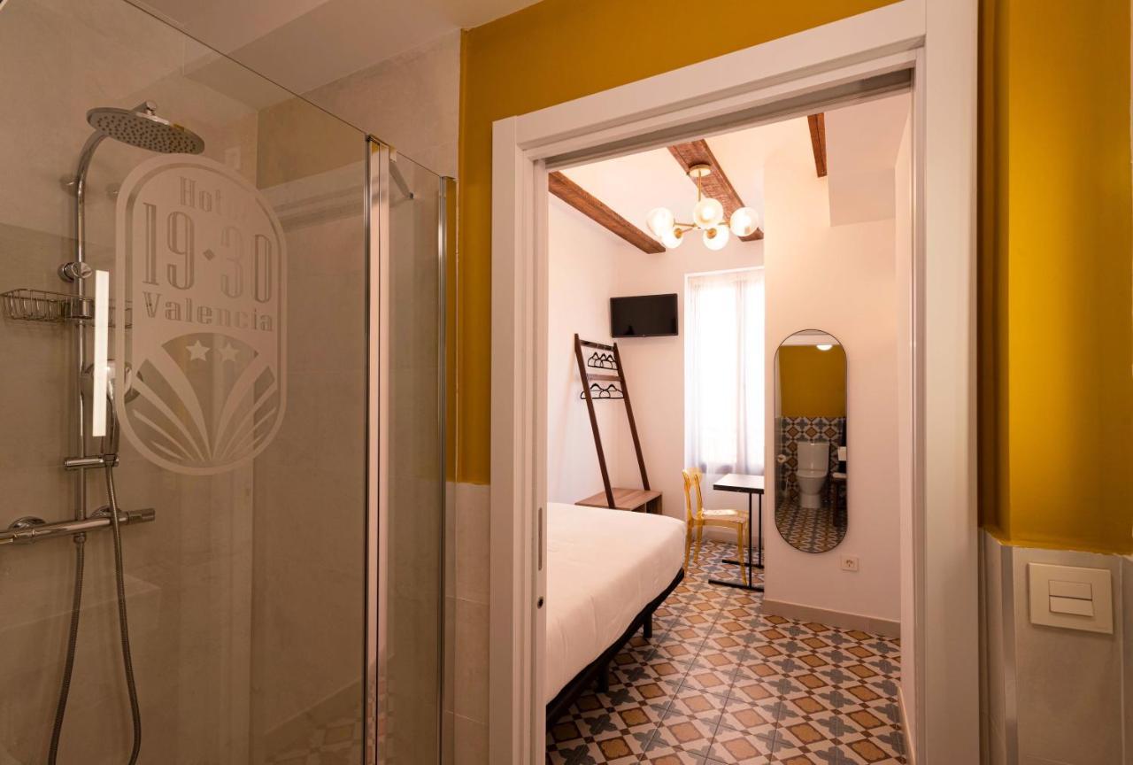 Hotel 19-30 فالنسيا المظهر الخارجي الصورة